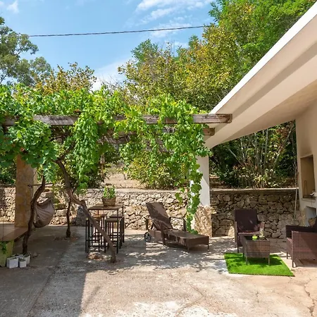 Holiday home Casetta Greta *
